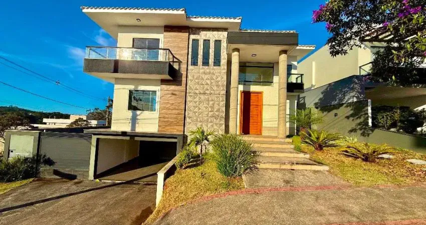 Casa com 4 quartos à venda, 424 m² por r$ 1.650.000 - residencial alvim - juiz de fora/mg