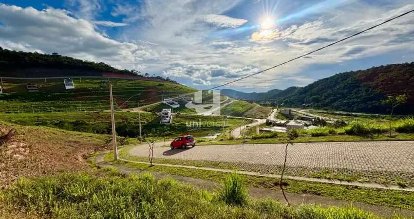 Dois terrenos pelo preço de um no Estrela do Lago - 771m² por R$250.000