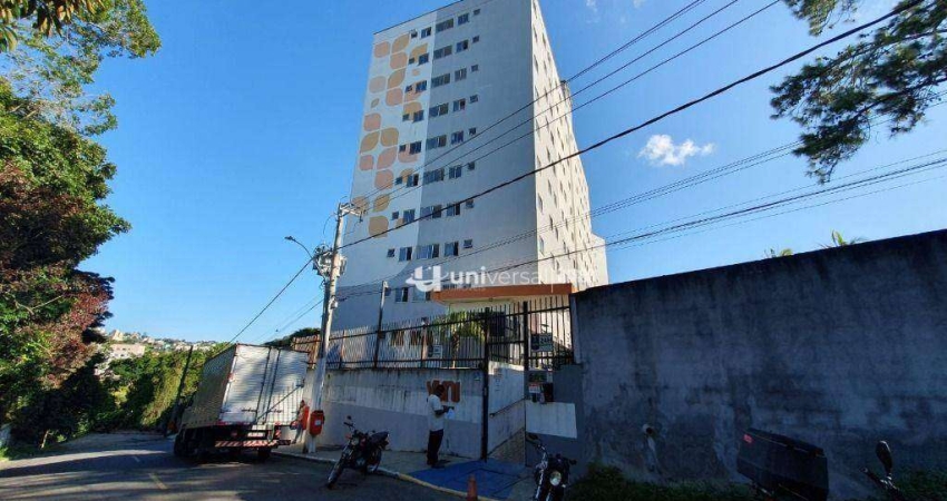 Apartamento com 2 Quartos para alugar, 45 m² por R$ 700,00/mês - Previdenciários - Juiz de Fora/MG