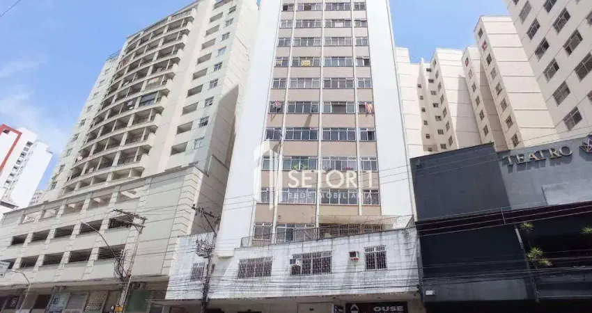 Apartamento com 1 quarto para alugar, 49 m² por R$750,00/mês - São Mateus - Juiz de Fora/MG