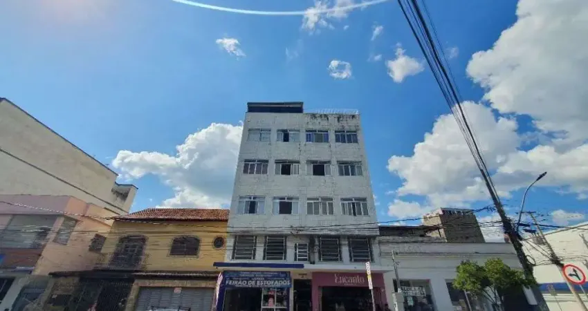 Cobertura com 3 quartos para alugar, valor total r$ 2.700/mês - manoel honório - juiz de fora/mg