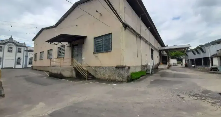 Galpão para alugar, 7000 m² por r$ 10m²/mês - floresta - juiz de fora/mg
