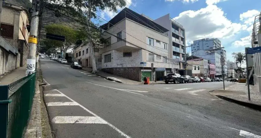 Casa com 9 quartos para alugar, 250 m² por r$ 7.500/mês - centro - juiz de fora/mg
