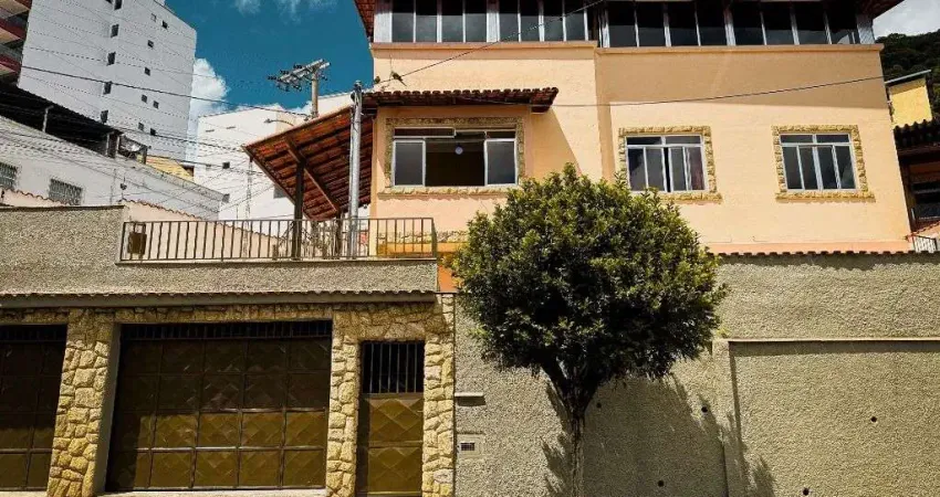 Casa com 5 quartos para alugar no Santa Helena, Juiz de Fora