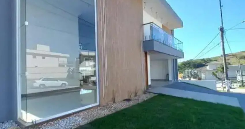 Casa para Venda em Macaé, Vale dos Cristais, 5 dormitórios, 5 suítes, 8 banheiros, 4 vagas