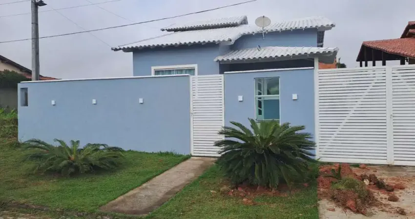 Casa para Venda em Rio das Ostras, Jardim Patricia, 3 dormitórios, 1 suíte, 3 banheiros, 2 vagas