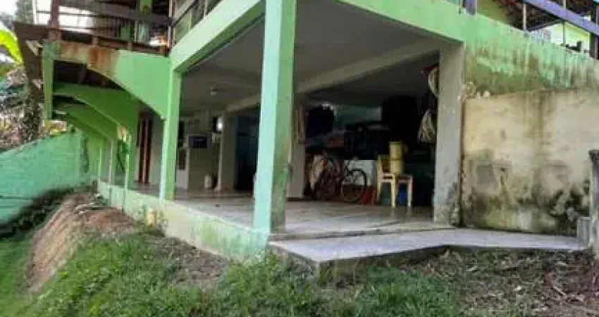 Casa para Venda em Macaé, Gloria, 3 dormitórios, 1 suíte, 3 banheiros, 2 vagas