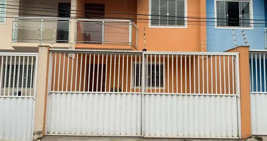 Casa para Venda, Novo Cavaleiros, 2 dormitórios, 2 suítes, 3 banheiros, 1 vaga