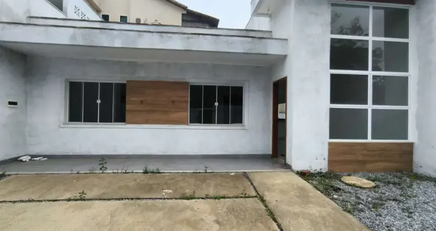 Casa plana para venda em rio das ostras, colinas, 3 dormitórios, 1 suíte, 2 banheiros, 2 vagas