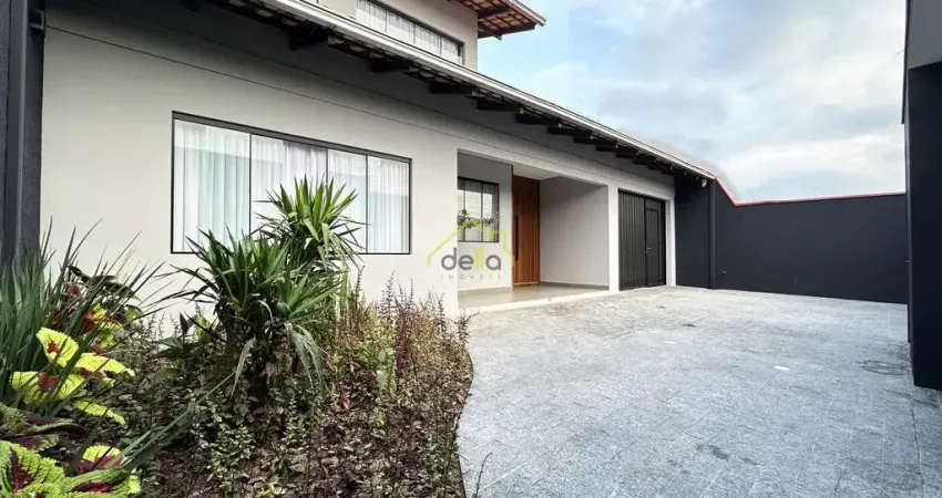 Casa com 4 quartos à venda no Iririú, Joinville 