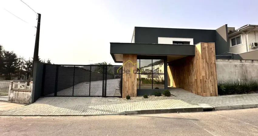 Casa em condomínio fechado no Glória próximo de Decathlon!