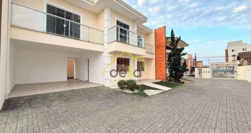 Casa em condomínio fechado com 3 quartos à venda no Costa e Silva, Joinville 