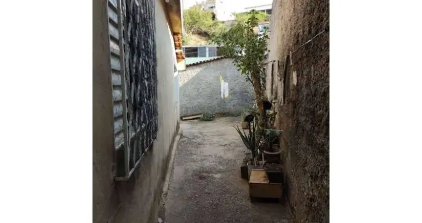 Casa com 2 quartos à venda na Rua Iara, São Benedito, Santa Luzia