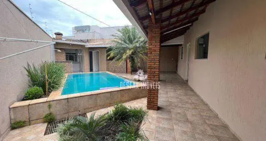 Casa com 4 quartos à venda no Bairro Tubalina - Uberlândia/MG