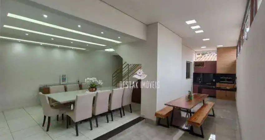 Casa com 3 quarto à venda no Bairro Jardim Holanda - Uberlândia/MG