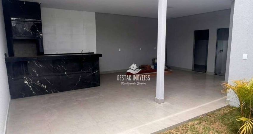 Casa com 3 quartos à venda, bairro Nova Uberlândia - Uberlândia/MG