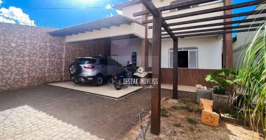 Casa com 3 quartos à venda, bairro Santa Rosa - Uberlândia/MG