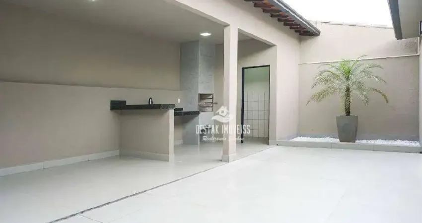 Casa com 3 quartos à venda, bairro Santa Mônica - Uberlândia/MG