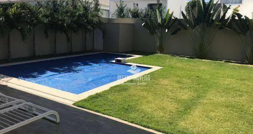 Sobrado com 4 quartos à venda, Condomínio Villa dos Ipês - Uberlândia/MG