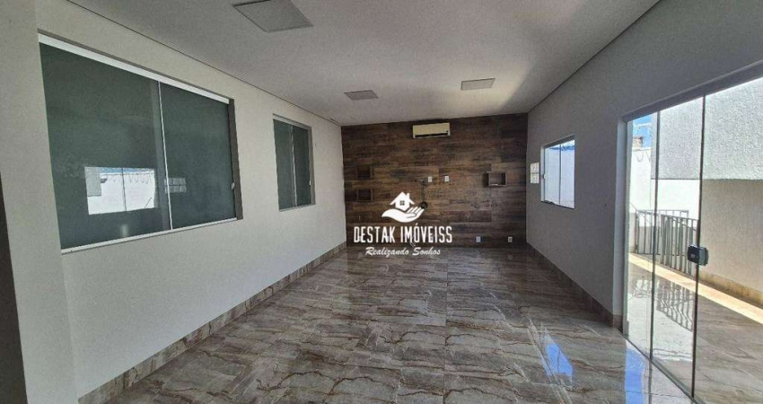 Casa com 4 quartos à venda, Bairro Osvaldo Rezende - Uberlândia/MG
