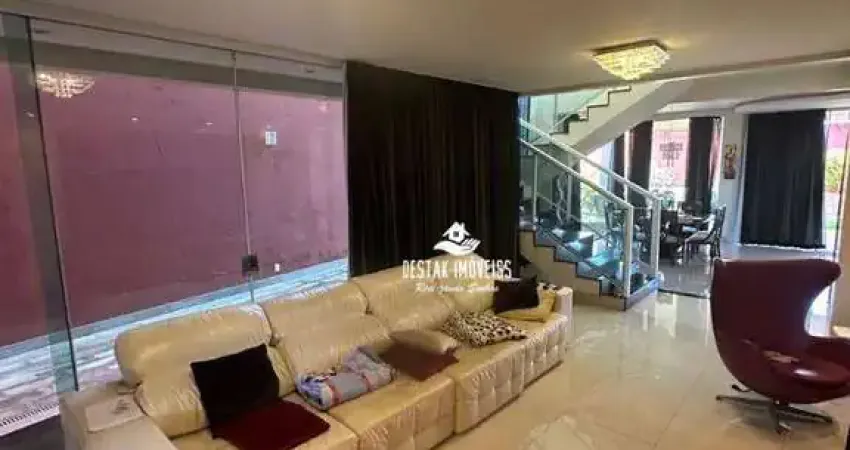 Sobrado com 6 quartos à venda, Bairro Morada da Colina - Uberlândia/MG