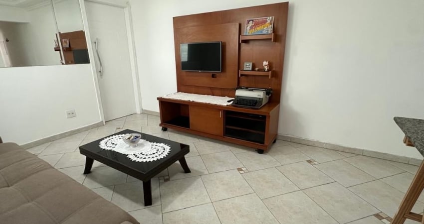 Aluga-se apartamento de 1 quarto no Centro de São Vicente
