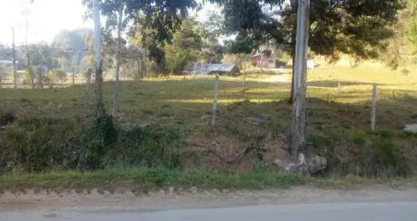 Chácara em Santa Lúcia do Piaí