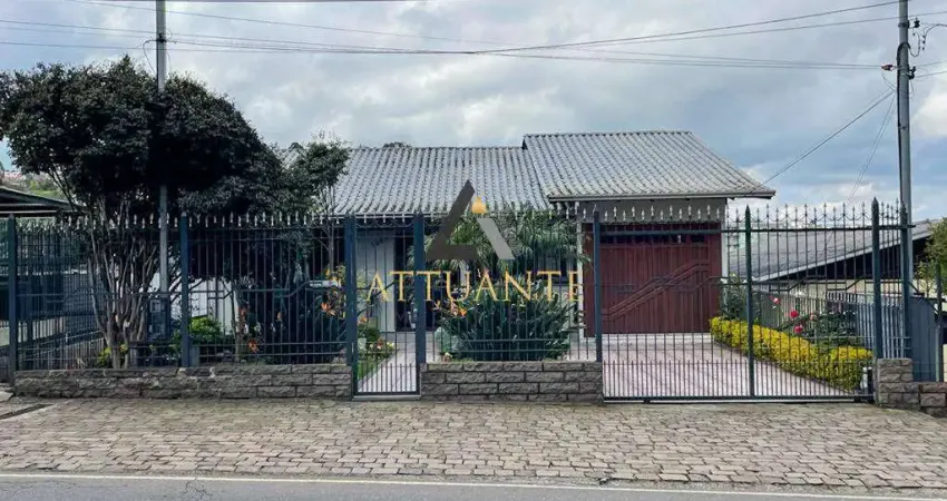 Casa com 5 quartos à venda no São José, Caxias do Sul 