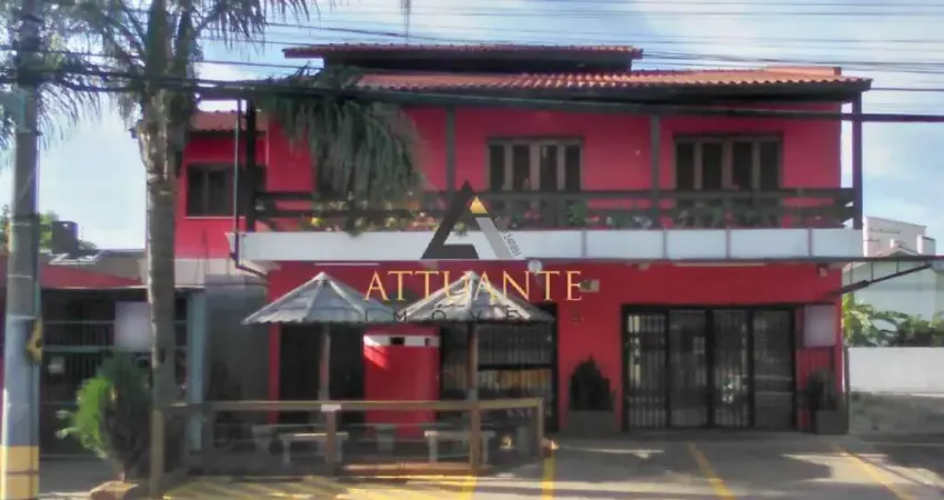 Casa com sala comercial no bairro Colina Sorisso