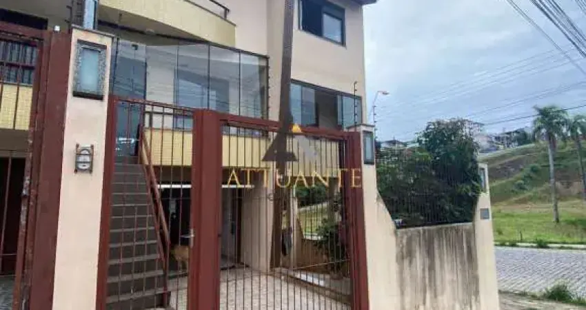 Casa com 4 quartos à venda no Diamantino, Caxias do Sul 