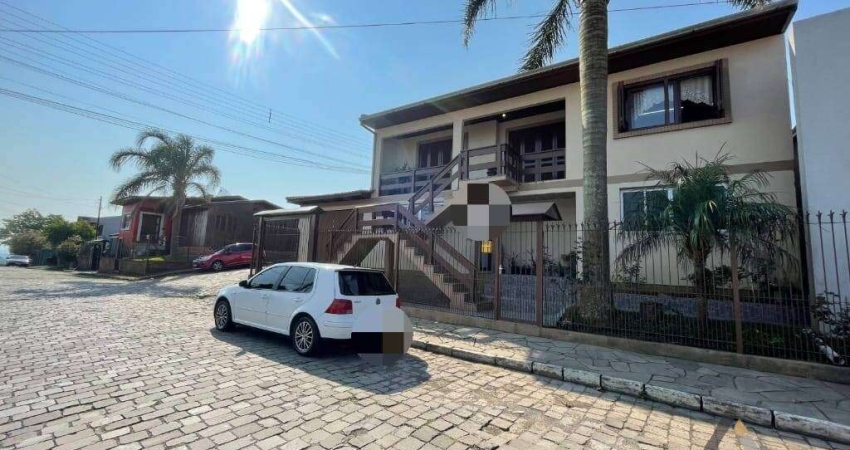 Casa com 2 moradias - Bairro Serrano