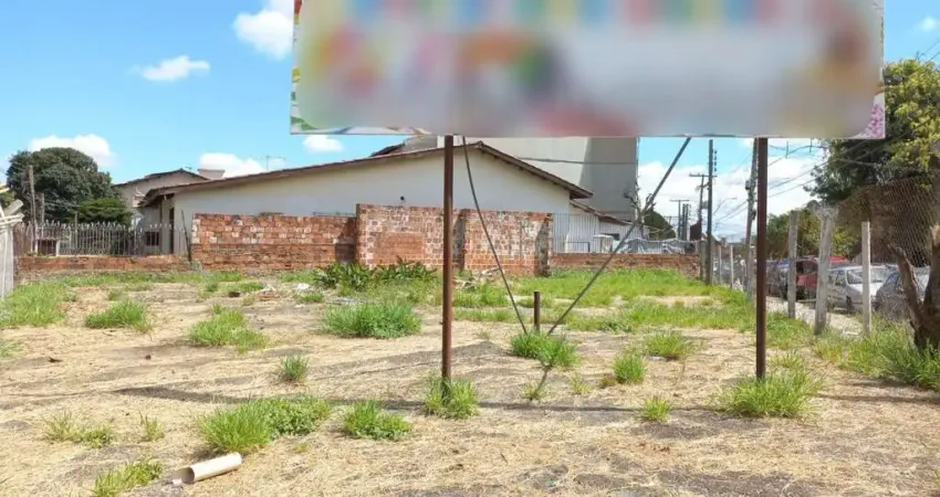 Terreno à venda na Avenida Vinte e Um de Abril, 24, Sarandi, Porto Alegre