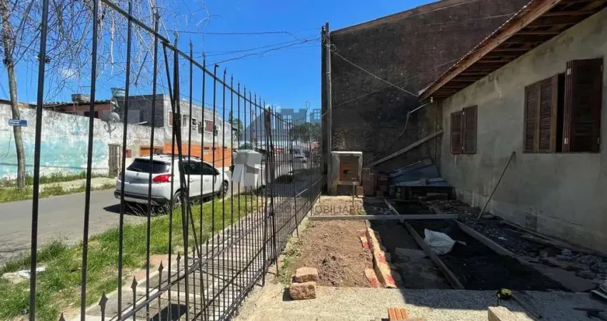 Casa com 3 quartos à venda na Rua Pandiá Calógeras, 979, Sarandi, Porto Alegre