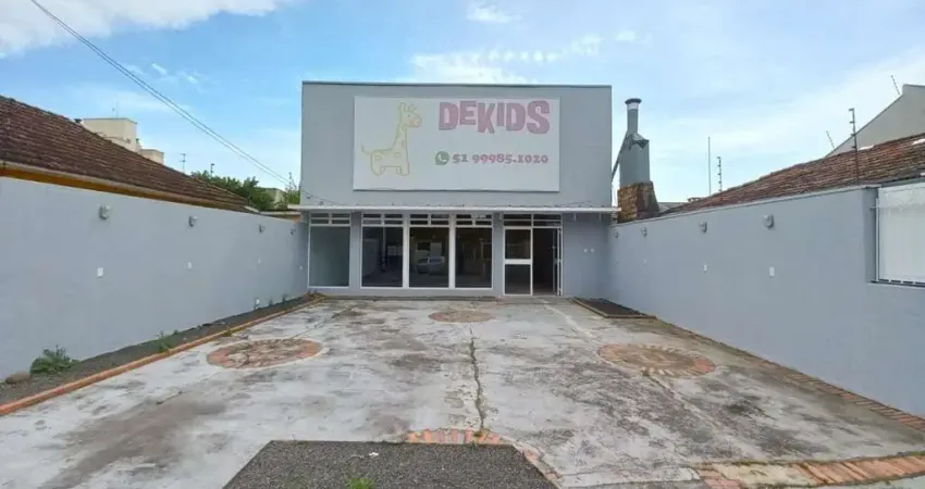 Barracão / Galpão / Depósito à venda na Avenida Salvador Leão, 933, Sarandi, Porto Alegre