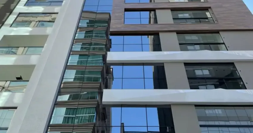 Apartamento com 3 quartos à venda na Rua 286, 338, Meia Praia, Itapema