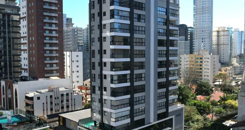 Apartamento com 3 quartos à venda na Rua 262, 464, Meia Praia, Itapema