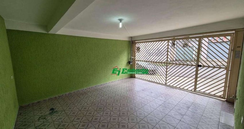 Sobrado com 3 dormitórios para alugar, 180 m² por R$ 2.396,00/mês - Jardim Adriana - Guarulhos/SP