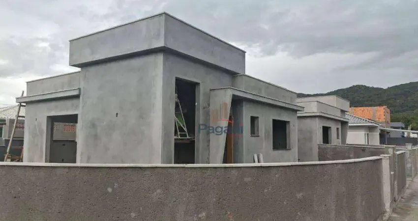 Casa com 2 dormitórios à venda, 67 m² por R$ 650.000,00 - Caminho Novo - Palhoça/SC