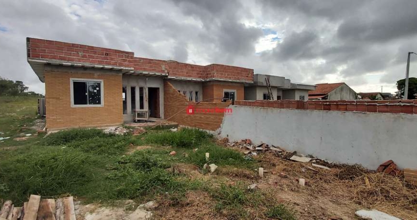 Casa com 2 quartos à venda na Estrada da Rua do Fogo, 11, Jardim Morada da Aldeia, São Pedro da Aldeia