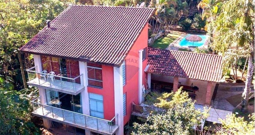 Chácara à venda em Jundiaí,  AC: 200m² AT: 5000m² valor R$ 1.070.000