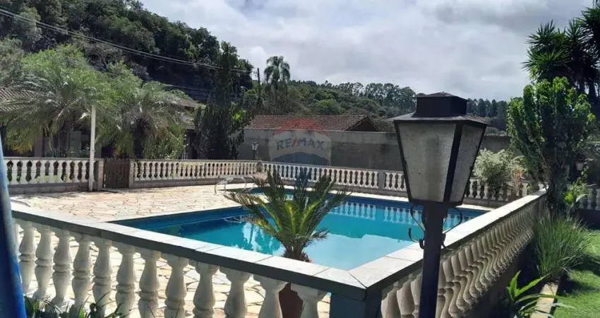 Venda - Chácara - 2500 mts² - piscina e poço - Jarinu - Jundiaí/SP