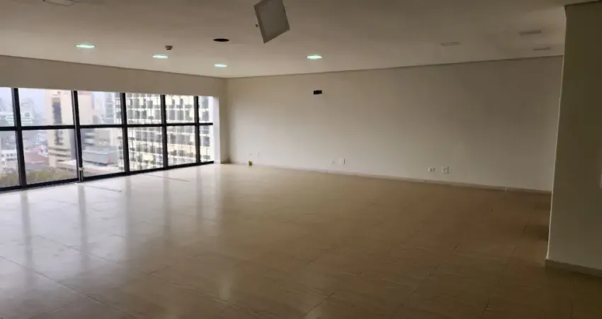 Sala comercial para alugar na Praça General Osório, 379, Centro, Curitiba