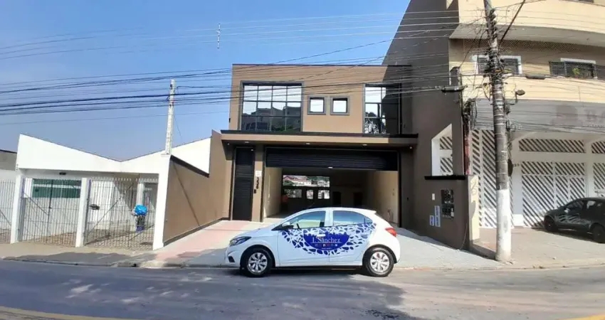 Salão Comercial para Locação em Arujá, Jardim Planalto, 2 banheiros, 4 vagas