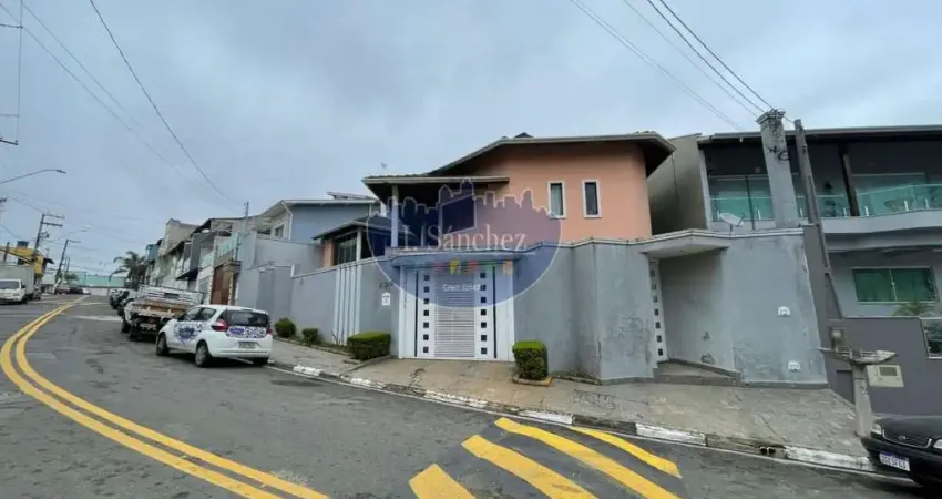 Casa em Condomínio para Venda em Itaquaquecetuba, Jardim Serra Dourada, 4 dormitórios, 4 suítes, 5 banheiros, 2 vagas