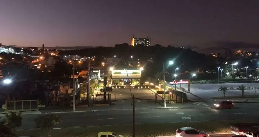 Terreno à venda, 701 m² por R$ 3.000.000,00 - Vila Maria Luiza - Jundiaí/SP