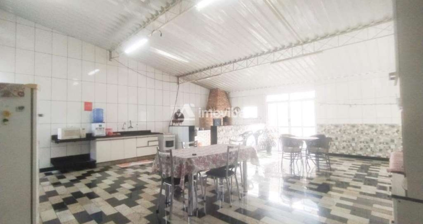 Casa 2 dormitórios, 2 banheiros, para venda, no Parque Planalto, em Santa Bárbara d'Oeste, SP