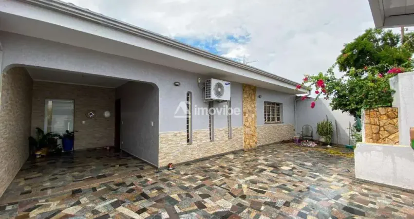 Casa com 03 dormitórios sendo 01 suite em 203m² de construção na Vila Bertini em Americana/SP.