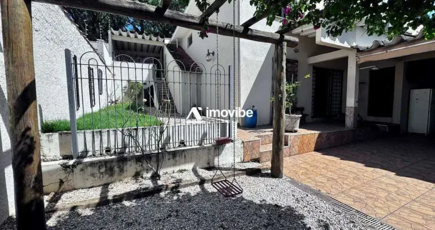 Casa com 03 dormitórios sendo 02 suítes próximo Avenida Brasil na cidade de Americana-SP.