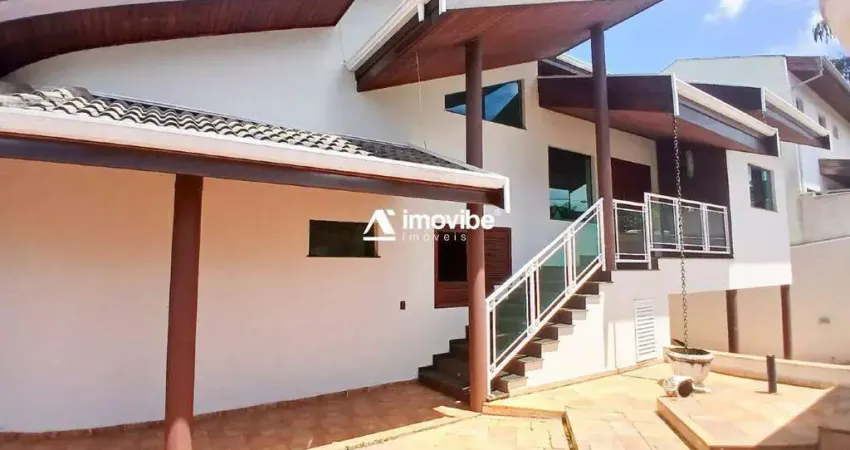 Casa com 3 Quartos, 1 Escritório, Área Gourmet, 4 Banheiros, 1 Cozinha em Americana - SP