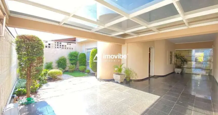 Casa à venda com 05 dormitórios, no Jd. São Pedro, em Americana–SP